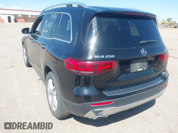 2023 Mercedes-Benz GLB 250 с VIN W1N4M4HB2PW331696, выставлен на аукционе IAAI как лот 42255808 с пробегом 58 880 миль миль и . История ставок и продаж доступна на DreamBid. Изображение 3.