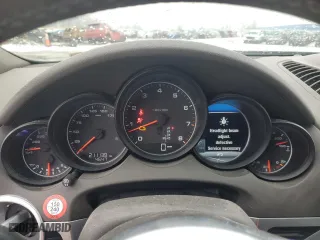 2016 Porsche Cayenne with VIN WP1AA2A20GKA15592, listed as a Copart auction lot 43690775 with 211,139 mi miles and Salvage Title. Bid and sale history available at carsss.com. Image 9.