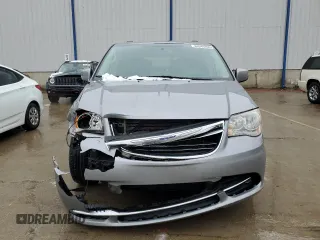 2016 Chrysler Town & Country Touring with VIN 2C4RC1BG9GR188645, listed as a Copart auction lot 44549465 with 194,697 mi miles and Salvage Title. Bid and sale history available at carsss.com. Image 5.