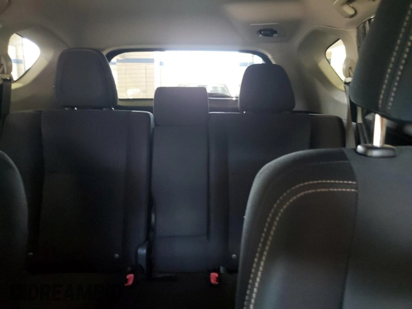 2013 Toyota RAV4 XLE с VIN JTMRFREV3DD006436, выставлен на аукционе Copart как лот 63551775 с пробегом 177 990 миль миль и Списание • Salvage title. История ставок и продаж доступна на DreamBid. Изображение 10.