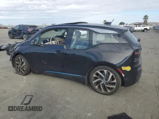 2019 BMW i3 with VIN WBY8P2C58K7D27842, listed as a Copart auction lot 78748374 with 36,918 mi miles and Salvage Title. Bid and sale history available at carsss.com. Image 2.