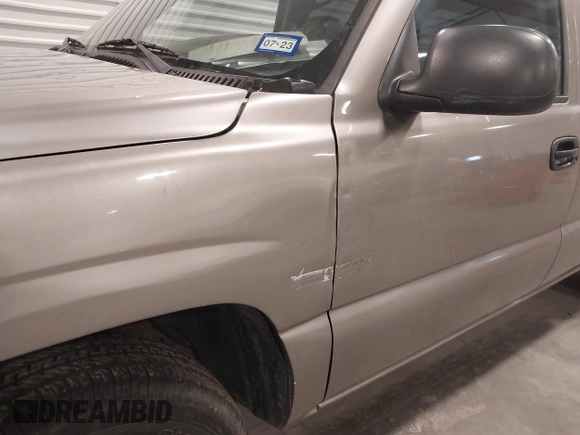 2003 Chevrolet Suburban LT with VIN 1GNEC16Z43J297370, listed as a IAAI auction lot 41537140 with 277,541 mi miles. Bid and sale history available at carsss.com. Image 11.