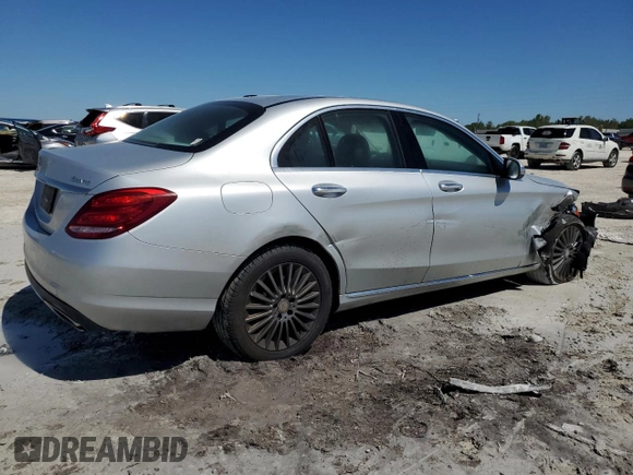 2015 Mercedes-Benz C-Class C 300 Luxury with VIN 55SWF4KB5FU019618, listed as a Copart auction lot 48504765 with 124,260 mi miles and Salvage Title. Bid and sale history available at carsss.com. Image 3.
