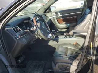 2011 Lincoln MKS z VIN 1LNHL9DR1BG607036, wystawiony jako Copart lot #53512305 z przebiegiem 159 921 mil mil oraz Szkoda całkowita • Salvage title. Historia ofert i sprzedaży dostępna na DreamBid. Obrazek 7.