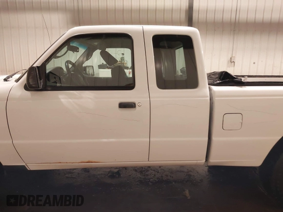 2011 Ford Ranger XLT with VIN 1FTLR4FE4BPB22383, listed as a IAAI auction lot 41483919 with 147,350 mi miles. Bid and sale history available at carsss.com. Image 14.