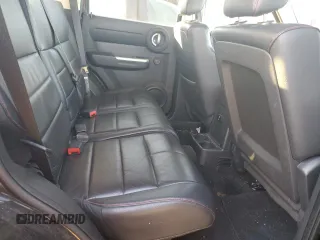 2008 Dodge Nitro R/T z VIN 1D8GU58608W151536, wystawiony jako Copart lot #84263054 z przebiegiem 140 795 mil mil oraz Szkoda całkowita • Salvage title. Historia ofert i sprzedaży dostępna na DreamBid. Obrazek 11.