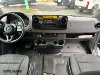 2019 Mercedes-Benz Sprinter Cargo Van with VIN WD4PF1CD6KP129832, listed as a Copart auction lot 46268675 with 107,981 mi miles and Clean Title. Bid and sale history available at carsss.com. Image 9.