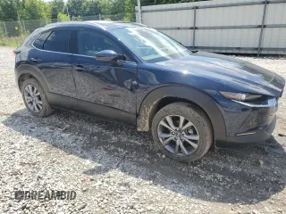 2025 Mazda CX-30 S Premium with VIN 3MVDMBDM3SM830422, listed as a Copart auction lot 58434385 with 2,004 mi miles and Salvage title. Bid and sale history available at DreamBid. Image 4.
