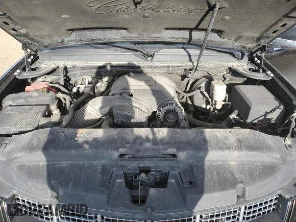 2013 Cadillac Escalade ESV Luxury с VIN 1GYS4HEF9DR330109, выставлен на аукционе Copart как лот 76478534 с пробегом 235 654 миль миль и Чистый • Clean title. История ставок и продаж доступна на DreamBid. Изображение 12.