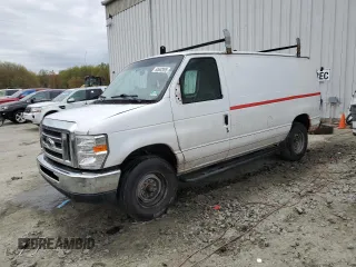 2010 Ford Econoline Cargo Commercial z VIN 1FTNE2EW4ADA35523, wystawiony jako Copart lot #53662005 z przebiegiem Nie podano mil oraz Szkody całkowita. Historia ofert i sprzedaży dostępna na DreamBid. Obrazek 1.