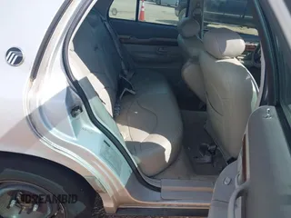 1996 Mercury Grand Marquis GS z VIN 2MELM74W7TX683568, wystawiony jako IAAI lot #42175816 z przebiegiem 56 126 mil mil oraz . Historia ofert i sprzedaży dostępna na DreamBid. Obrazek 8.