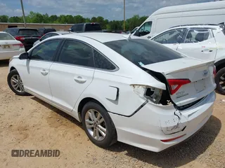 2017 Hyundai Sonata 2.4L z VIN 5NPE24AF3HH585942, wystawiony jako IAAI lot #42091264 z przebiegiem 70 979 mil mil oraz . Historia ofert i sprzedaży dostępna na DreamBid. Obrazek 3.