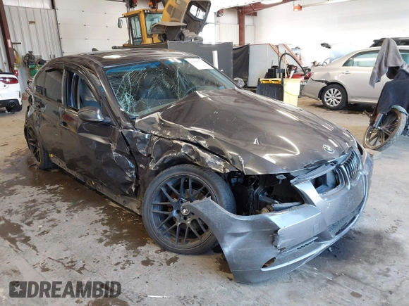 2006 BMW 3 Series 325i z VIN WBAVB13526PT07955, wystawiony jako IAAI lot #42401872 z przebiegiem Nie podano mil oraz . Historia ofert i sprzedaży dostępna na DreamBid. Obrazek 1.