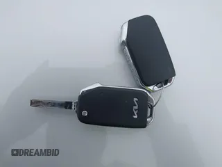 2022 Kia Forte LXS z VIN 3KPF24AD4NE450309, wystawiony jako IAAI lot #42066381 z przebiegiem 43 314 mil mil oraz . Historia ofert i sprzedaży dostępna na DreamBid. Obrazek 11.