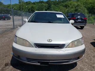 1999 Lexus ES 300 z VIN JT8BF28G9X5063095, wystawiony jako IAAI lot #42564898 z przebiegiem 209 239 mil mil oraz . Historia ofert i sprzedaży dostępna na DreamBid. Obrazek 6.