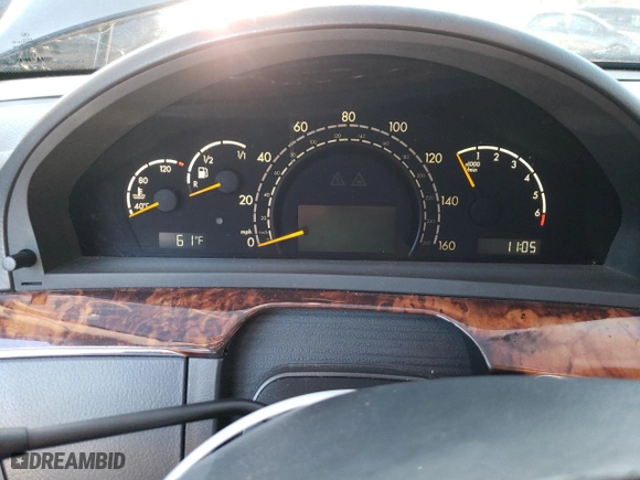 2006 Mercedes-Benz S-Class 5.0L with VIN WDBNG75JX6A483817, listed as a Copart auction lot 44381565 with 0 mi miles and Non Repairable. Bid and sale history available at carsss.com. Image 9.