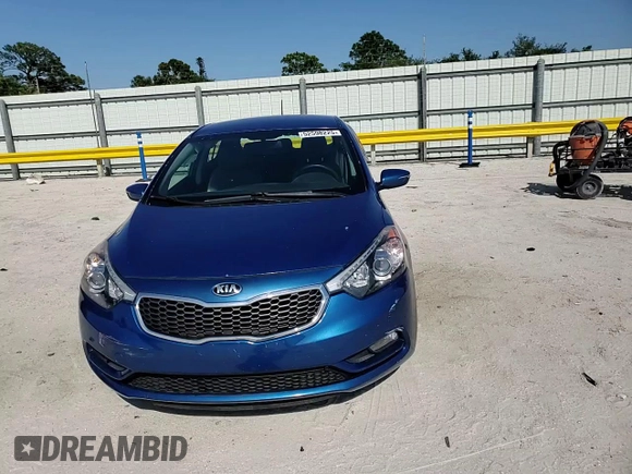 2015 Kia Forte EX with VIN KNAFX5A81F5320234, listed as a Copart auction lot 52598225 with 40,242 mi miles and Salvage Title. Bid and sale history available at DreamBid. Image 11.