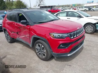 2024 Jeep Compass Limited z VIN 3C4NJDCN1RT584426, wystawiony jako IAAI lot #41919952 z przebiegiem 5 394 mil mil oraz . Historia ofert i sprzedaży dostępna na DreamBid. Obrazek 1.