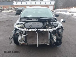 2010 Toyota Corolla with VIN 2T1BU4EE0AC243517, listed as a IAAI auction lot 41732116 with 195,855 mi miles. Bid and sale history available at carsss.com. Image 6.