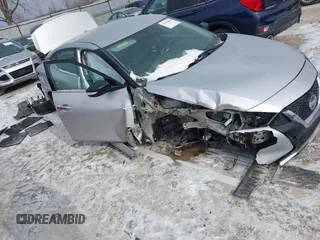 2019 Nissan Maxima Platinum z VIN 1N4AA6AV1KC373120, wystawiony jako IAAI lot #41370898 z przebiegiem 102 145 mil mil oraz . Historia ofert i sprzedaży dostępna na DreamBid. Obrazek 1.