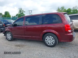 2017 Dodge Grand Caravan SE z VIN 2C4RDGBG3HR618462, wystawiony jako IAAI lot #42234091 z przebiegiem 200 677 mil mil oraz . Historia ofert i sprzedaży dostępna na DreamBid. Obrazek 13.