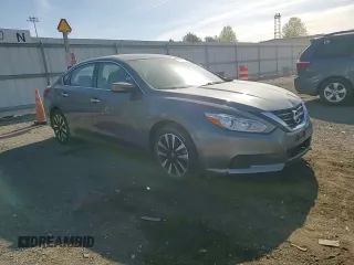 2018 Nissan Altima SV with VIN 1N4AL3AP1JC209746, listed as a Copart auction lot 53984095 with 58,823 mi miles and Salvage Title. Bid and sale history available at carsss.com. Image 13.