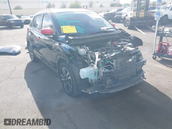 2019 Nissan Kicks SR with VIN 3N1CP5CU3KL511537, listed as a IAAI auction lot 41910349 with 35,395 mi miles. Bid and sale history available at carsss.com. Image 14.