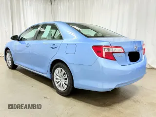 2014 Toyota Camry L with VIN 4T4BF1FK4ER360492, listed as a Copart auction lot 55798335 with 72,005 mi miles and Clean Title. Bid and sale history available at carsss.com. Image 3.