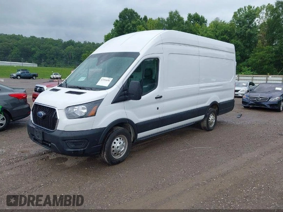 2023 Ford Transit Cargo с VIN 1FTBR3U84PKB02433, выставлен на аукционе IAAI как лот 41895220 с пробегом 87 542 миль миль и . История ставок и продаж доступна на DreamBid. Изображение 1.
