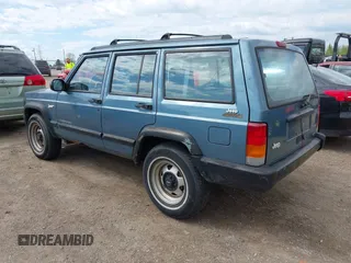 1998 Jeep Cherokee Sport with VIN 1J4FJ68S0WL269553, listed as a IAAI auction lot 42207389 with 261,377 mi miles and . Bid and sale history available at DreamBid. Image 3.