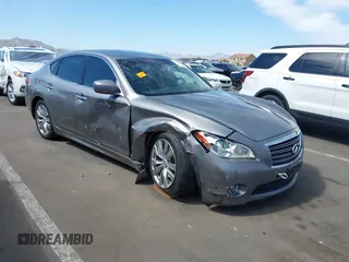 2013 Infiniti M37 with VIN JN1BY1AP3DM514462, listed as a IAAI auction lot 42141542 with 175,403 mi miles. Bid and sale history available at carsss.com. Image 1.