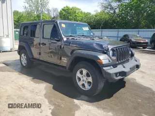 2020 Jeep Wrangler Unlimited Black and Tan with VIN 1C4HJXDGXLW221705, listed as a Copart auction lot 56224785 with 82,360 mi miles and Salvage title. Bid and sale history available at DreamBid. Image 4.