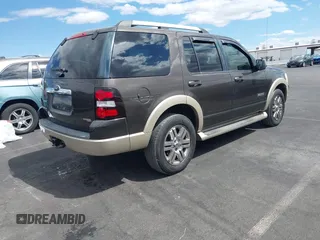 2007 Ford Explorer Eddie Bauer with VIN 1FMEU74EX7UB71748, listed as a IAAI auction lot 42139138 with 224,884 mi miles. Bid and sale history available at carsss.com. Image 4.