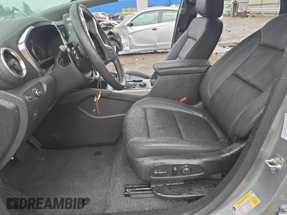 2024 Chevrolet Blazer LT z VIN 3GNKBJR4XRS197979, wystawiony jako Copart lot #66184134 z przebiegiem Nie podano mil oraz Szkoda całkowita • Salvage title. Historia ofert i sprzedaży dostępna na DreamBid. Obrazek 7.