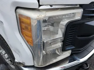2017 Ford F-250 XL with VIN 1FTBF2A68HEE82088, listed as a IAAI auction lot 42731371 with 144,889 mi miles and . Bid and sale history available at DreamBid. Image 18.