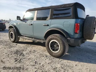 2021 Ford Bronco with VIN 1FMDE5DH5MLA96921, listed as a Copart auction lot 42522835 with 24,485 mi miles and Salvage Title. Bid and sale history available at carsss.com. Image 2.