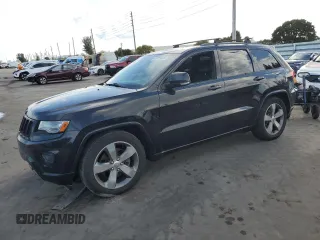 2014 Jeep Grand Cherokee Overland with VIN 1C4RJFCM6EC299263, listed as a Copart auction lot 45759425 with 176,339 mi miles and Salvage Title. Bid and sale history available at carsss.com. Image 1.