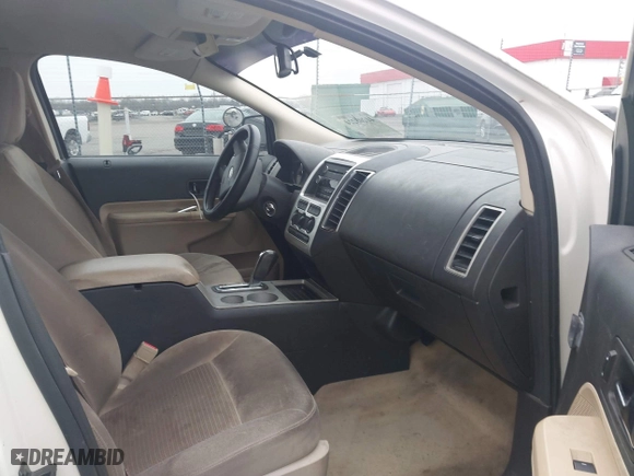 2008 Ford Edge SEL with VIN 2FMDK38C98BA14612, listed as a IAAI auction lot 41208224 with 153,284 mi miles. Bid and sale history available at carsss.com. Image 5.