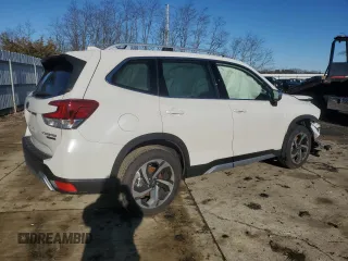 2023 Subaru Forester Touring with VIN JF2SKARC5PH506877, listed as a Copart auction lot 86682054 with 8,419 mi miles and Salvage Title. Bid and sale history available at carsss.com. Image 3.