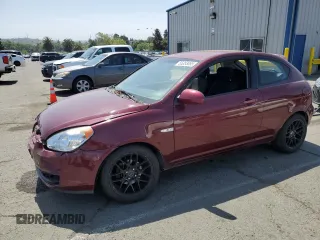2007 Hyundai Accent SE z VIN KMHCN36C17U041253, wystawiony jako Copart lot #55353065 z przebiegiem 142 197 mil mil oraz Szkoda całkowita • Salvage title. Historia ofert i sprzedaży dostępna na DreamBid. Obrazek 1.