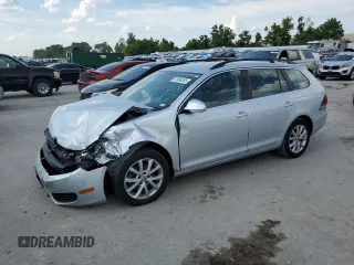 2012 Volkswagen Jetta SE with VIN 3VWPP7AJ3CM622326, listed as a Copart auction lot 61984385 with 143,955 mi miles and Salvage title. Bid and sale history available at DreamBid. Image 1.
