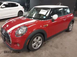 2017 MINI Hardtop Cooper with VIN WMWXP5C37H3C64033, listed as a IAAI auction lot 42028317 with 46,373 mi miles and . Bid and sale history available at DreamBid. Image 17.