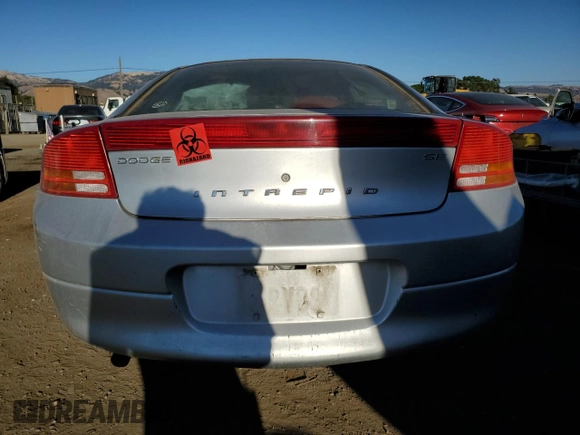 2004 Dodge Intrepid SE z VIN 2B3HD46R94H646497, wystawiony jako Copart lot #77386594 z przebiegiem 202 594 mil mil oraz Szkoda całkowita • Salvage title. Historia ofert i sprzedaży dostępna na DreamBid. Obrazek 6.