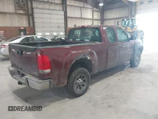2009 GMC Sierra 1500 Work Truck z VIN 1GTEC19X99Z217722, wystawiony jako IAAI lot #42567296 z przebiegiem 186 565 mil mil oraz . Historia ofert i sprzedaży dostępna na DreamBid. Obrazek 4.