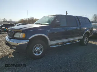 2003 Ford F-150 XLT with VIN 1FTRW08L33KB57468, listed as a Copart auction lot 53745075 with 233,797 mi miles and Clean Title. Bid and sale history available at carsss.com. Image 1.
