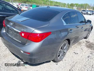 2014 Infiniti Q50 Premium z VIN JN1BV7AR0EM700278, wystawiony jako IAAI lot #42043943 z przebiegiem 107 369 mil mil oraz . Historia ofert i sprzedaży dostępna na DreamBid. Obrazek 4.