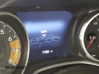 2020 Jeep Compass Sport с VIN 3C4NJCAB9LT144349, выставлен на аукционе Copart как лот 52350725 с пробегом 71 282 миль миль и Списание • Salvage title. История ставок и продаж доступна на DreamBid. Изображение 9.