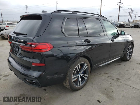 2020 BMW X7 M50i z VIN 5UXCX6C04L9B99921, wystawiony jako Copart lot #56665755 z przebiegiem 63 328 mil mil oraz Szkoda całkowita • Salvage title. Historia ofert i sprzedaży dostępna na DreamBid. Obrazek 3.