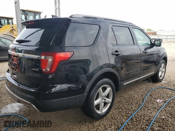 2017 Ford Explorer XLT with VIN 1FM5K8D88HGE01888, listed as a Copart auction lot 51487865 with 167,207 mi miles and Clean Title. Bid and sale history available at carsss.com. Image 3.