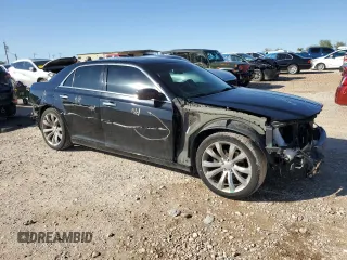 2020 Chrysler 300 Limited with VIN 2C3CCAEG3LH108813, listed as a Copart auction lot 80370754 with 53,032 mi miles and Salvage Title. Bid and sale history available at carsss.com. Image 4.